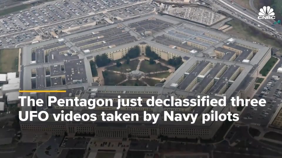 Watch the Pentagon's three declassified UFO videos taken by U.S. Navy pilots.mp4